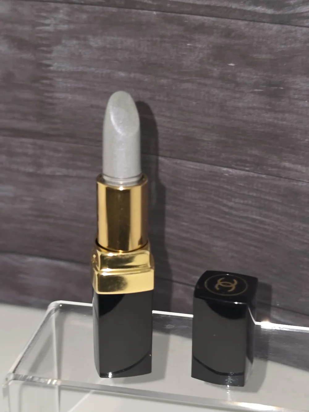 VINTAGE CHANEL HYDRASOLEIL LIPSTICK - 